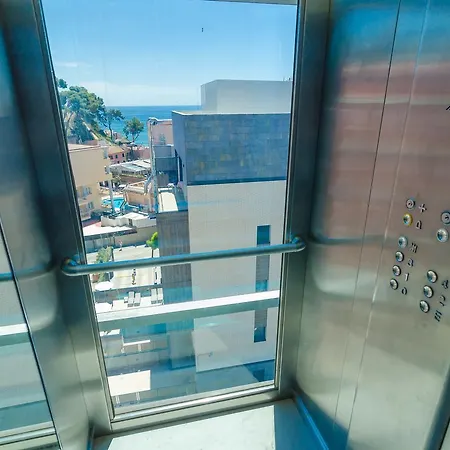 Sant Jordi Apartmán *