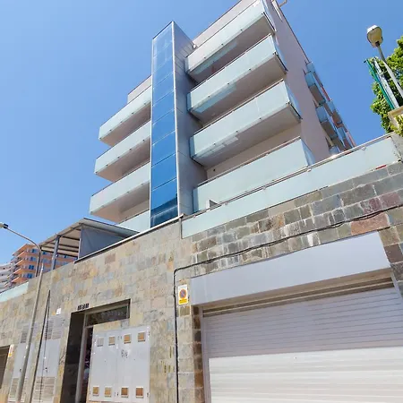 Sant Jordi Apartmán *